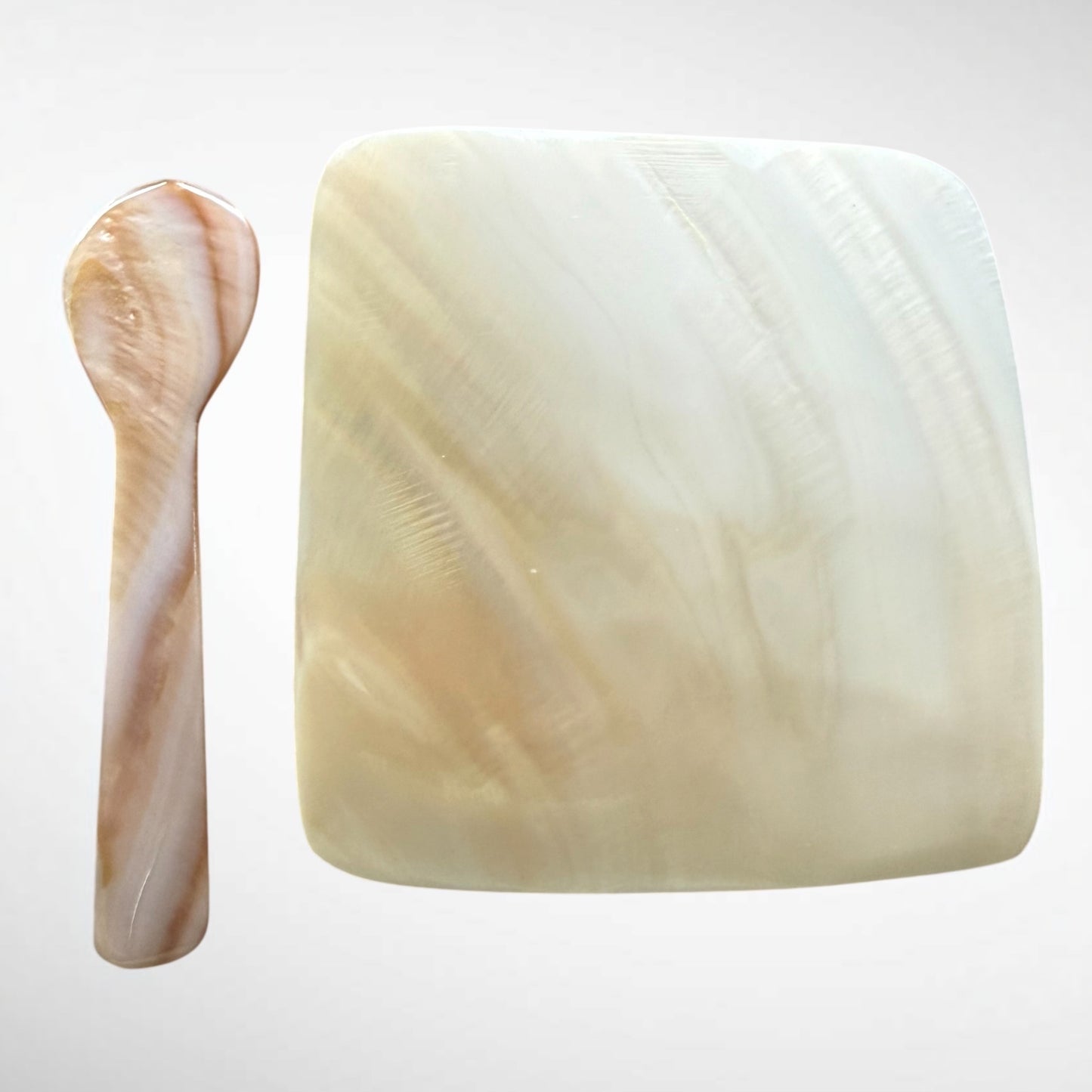 Set of Mother of Pearl dish and spoon