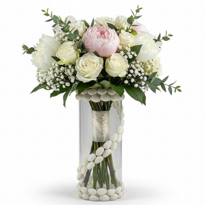 Glass vase with seashells ornaments